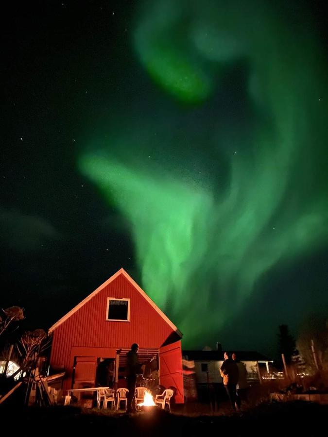 Nydelig Utsikt, Egen Leilighet Med To Parkeringer Movik  Bagian luar foto
