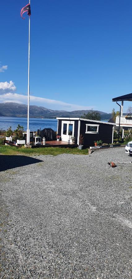 Nydelig Utsikt, Egen Leilighet Med To Parkeringer Movik  Bagian luar foto