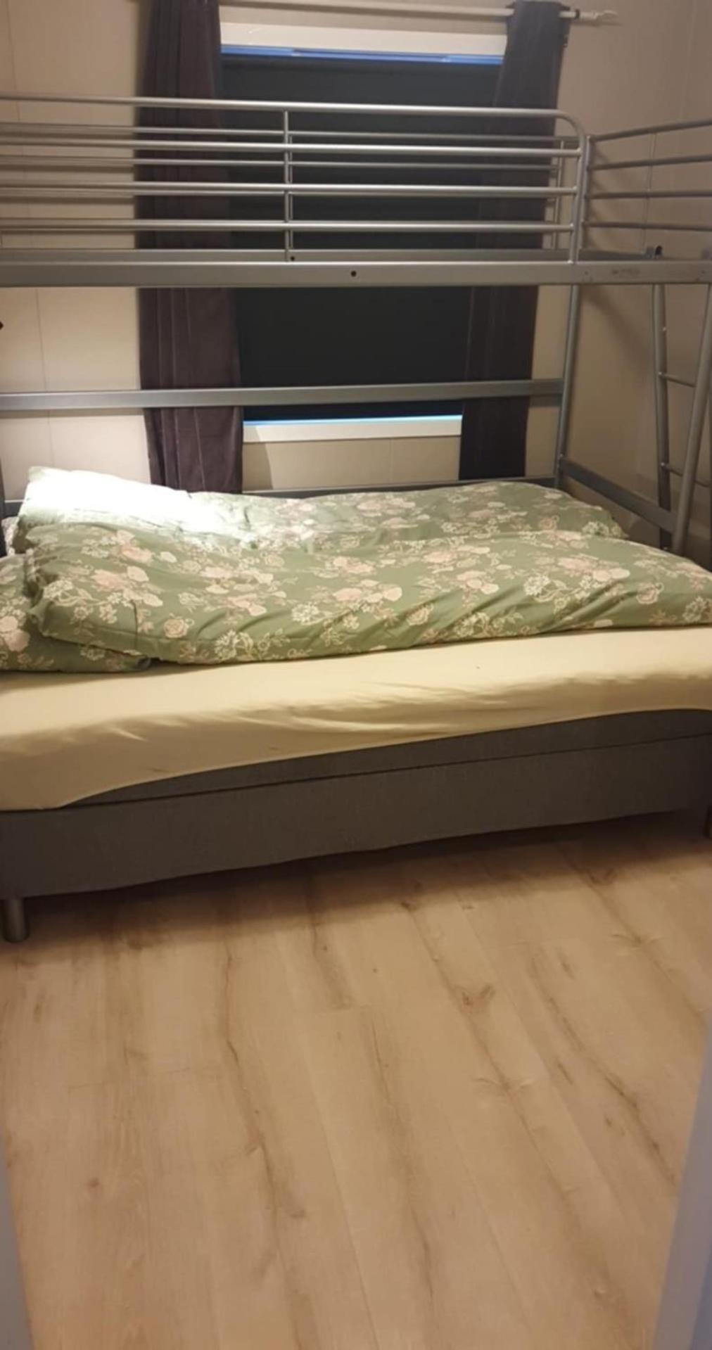 Nydelig Utsikt, Egen Leilighet Med To Parkeringer Movik  Bagian luar foto